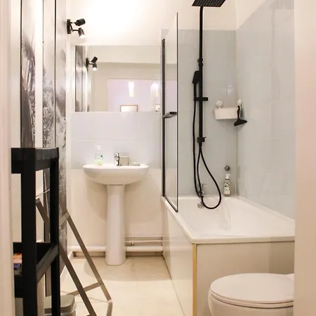 Spacious Studio With Terrace Apartamento Aubervilliers