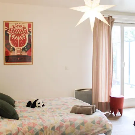 Spacious Studio With Terrace *