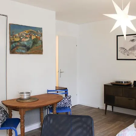 Spacious Studio With Terrace